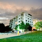 Prelungirea Ghencea, Sunrise Residence